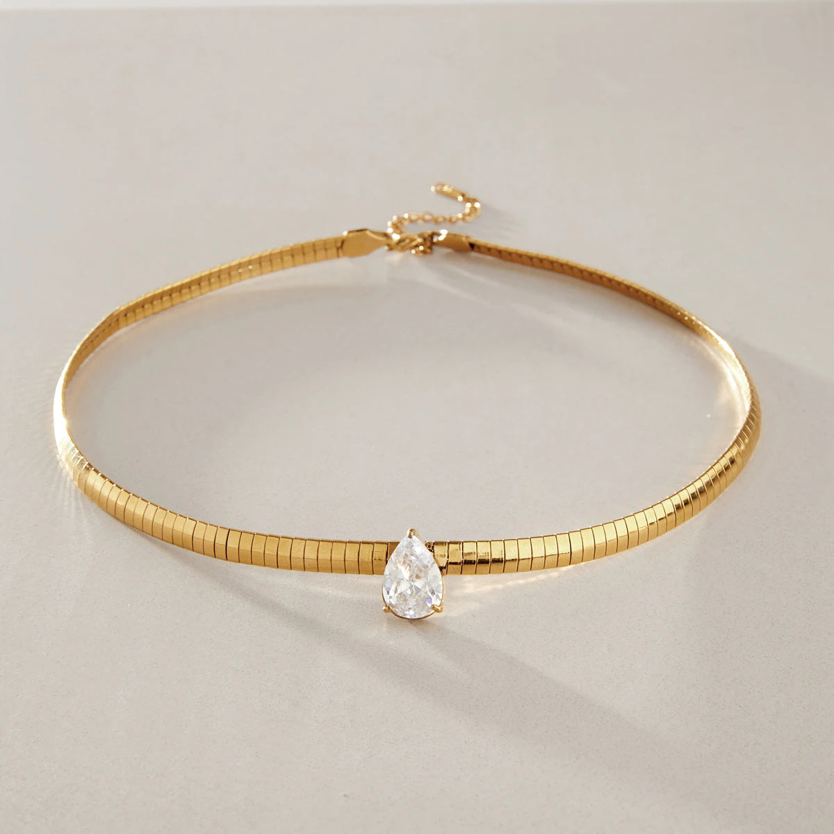 Kika Round Water Drop Zircon Pendant Necklace 18K Gold Plated Stainless Steel 316L