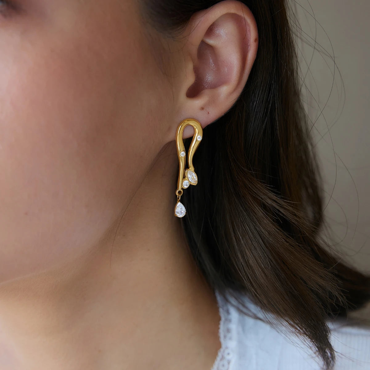 KIKA Delicate Zircon Geometric Stud Earrings For Women Minimalist 18K Gold PVD Plated Stainless Steel Earrings Fashion Jewelry