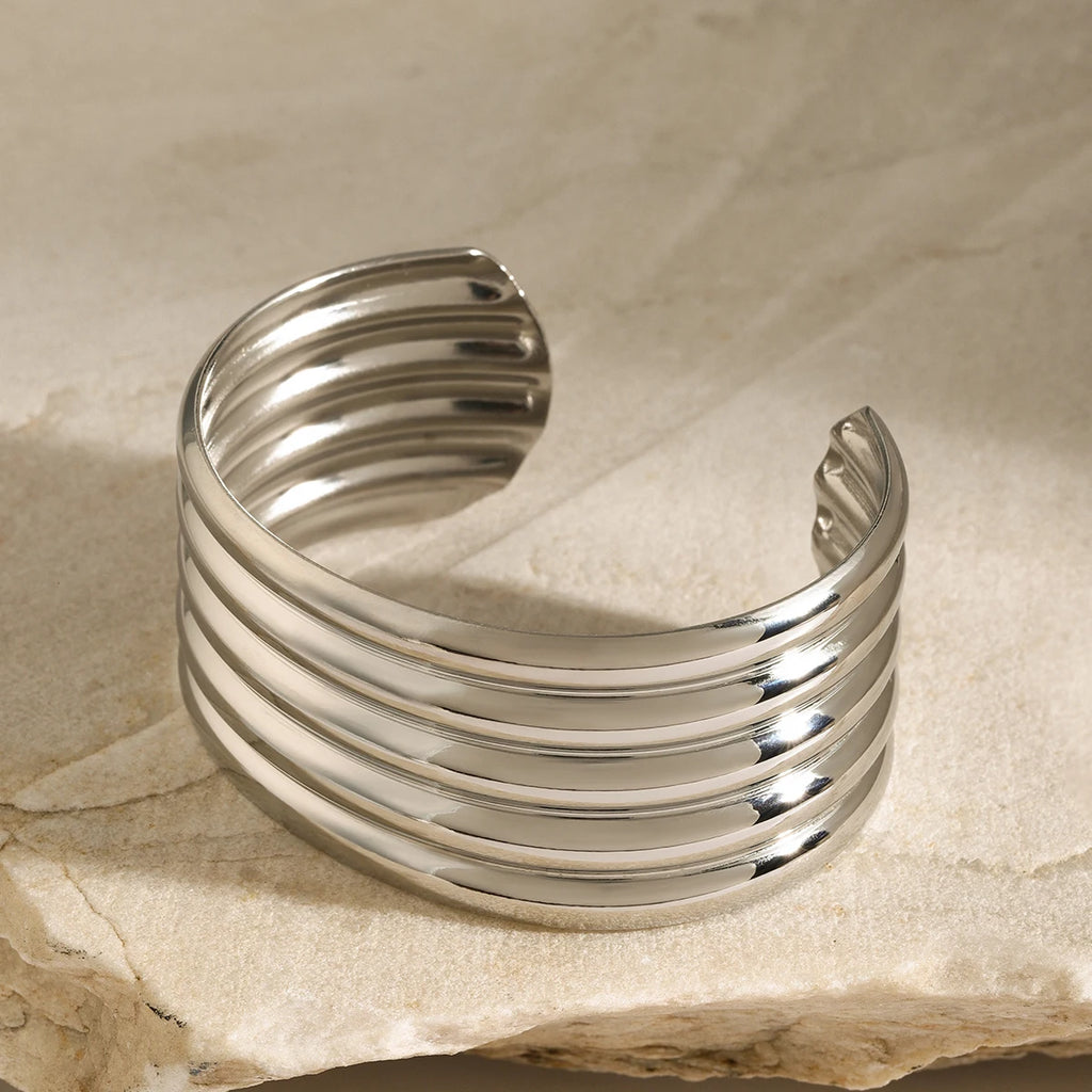 KIKA Luxury Stainless Steel Statement Gold Color Cuff Bracelet Bangle Metal Texture Temperament Fashion Waterproof Jewelry