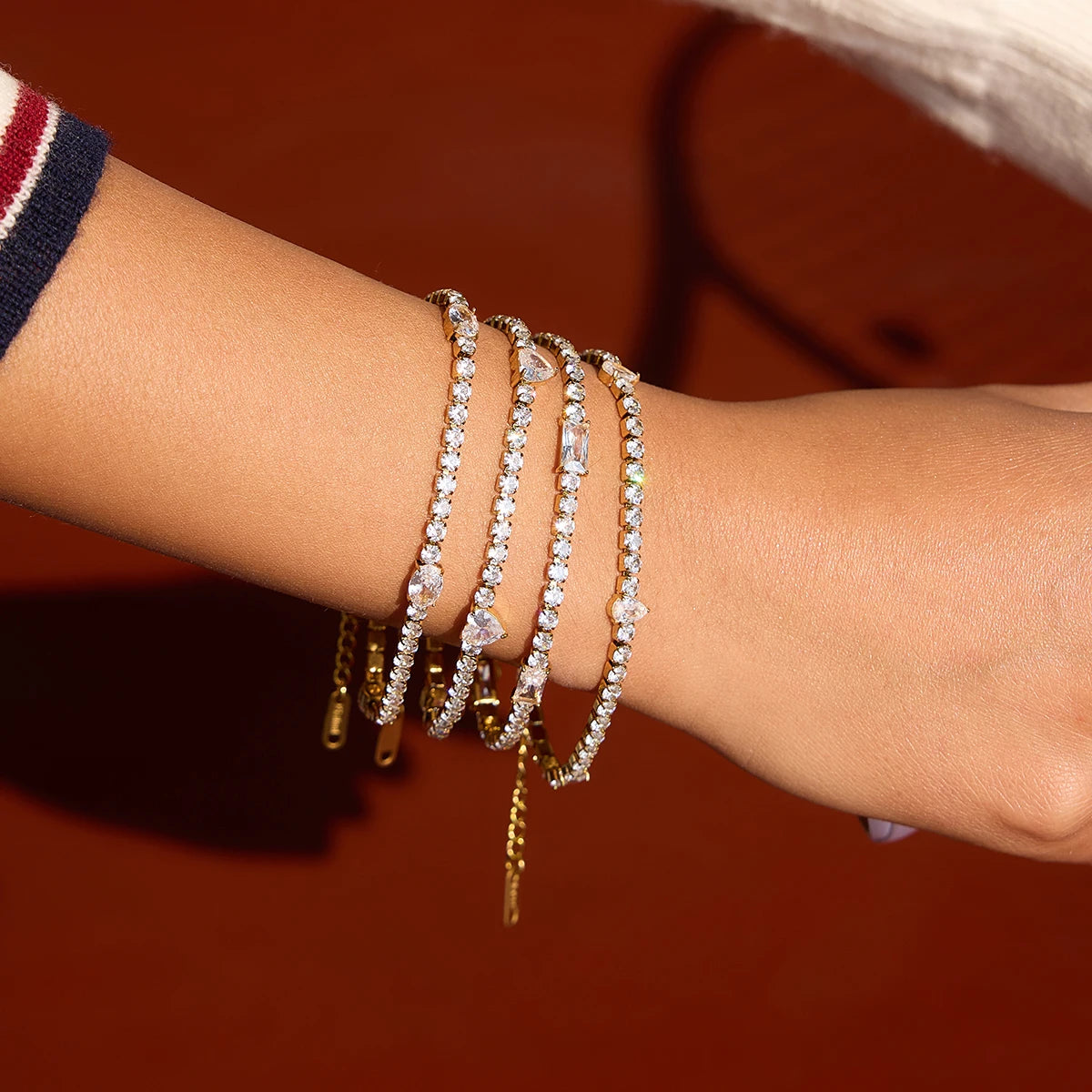 Kika Geometric White Water Droplet Heart Zircon Chain Tennis Bracelet