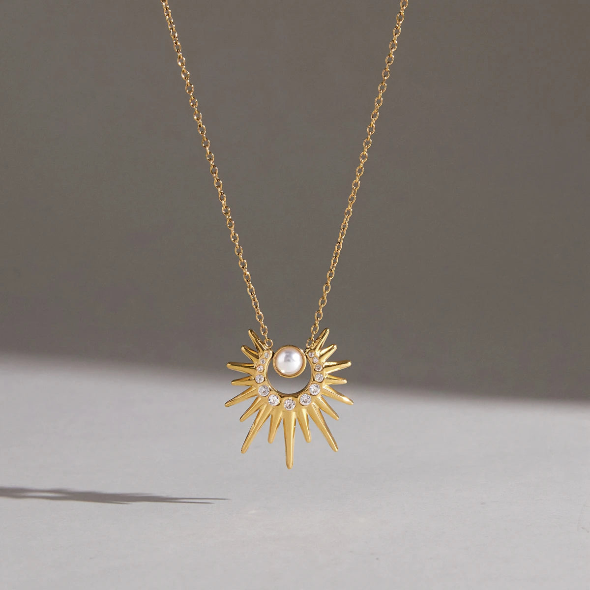 Kika Zircon Acrylic Pearl Sun Pendant Necklace Minimalist 18K Gold Plated Stainless Steel 316L