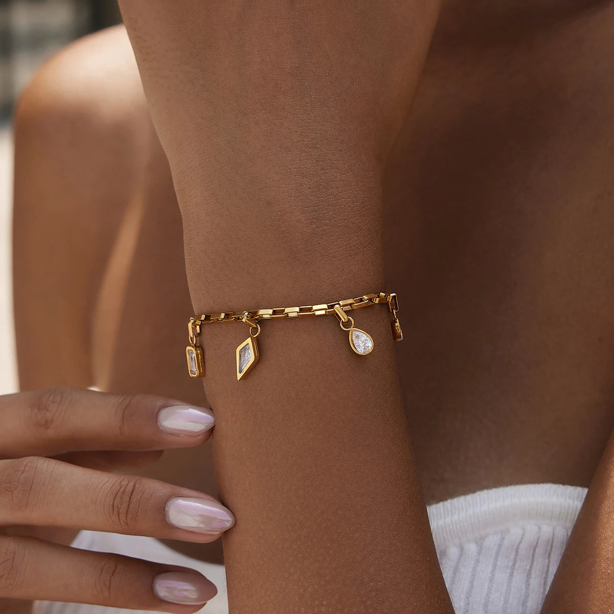 Kika Geometric Zircon Charms Bracelet 18K Gold PVD Plated Stainless Steel Bracelet 316L