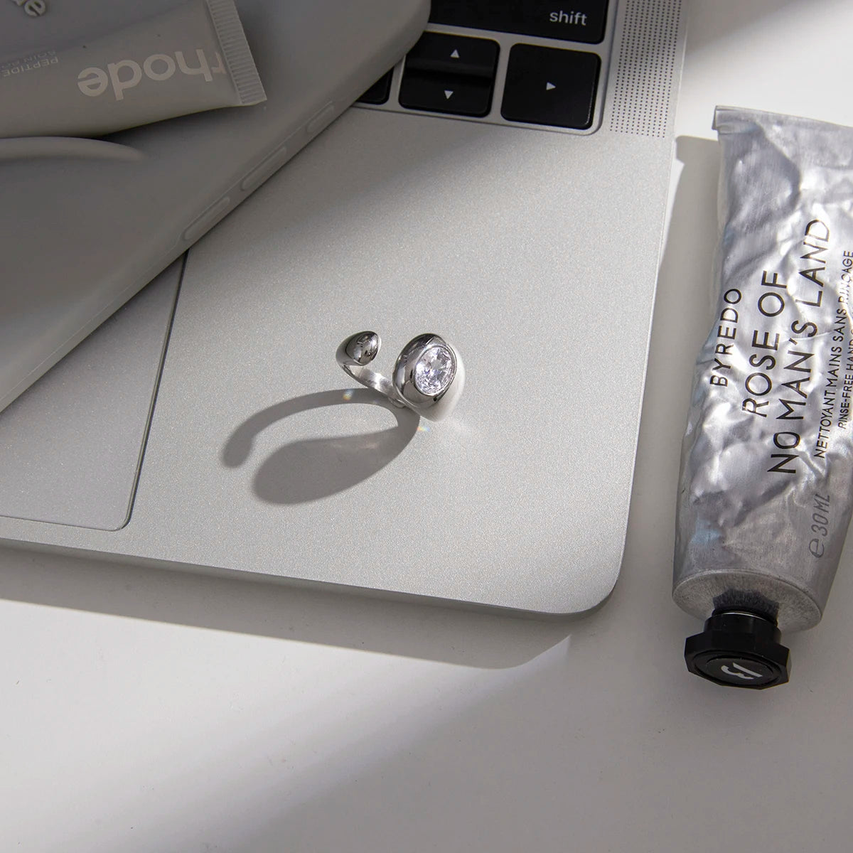 Kika Geometry Steel-Colored Open Ring With Zircon