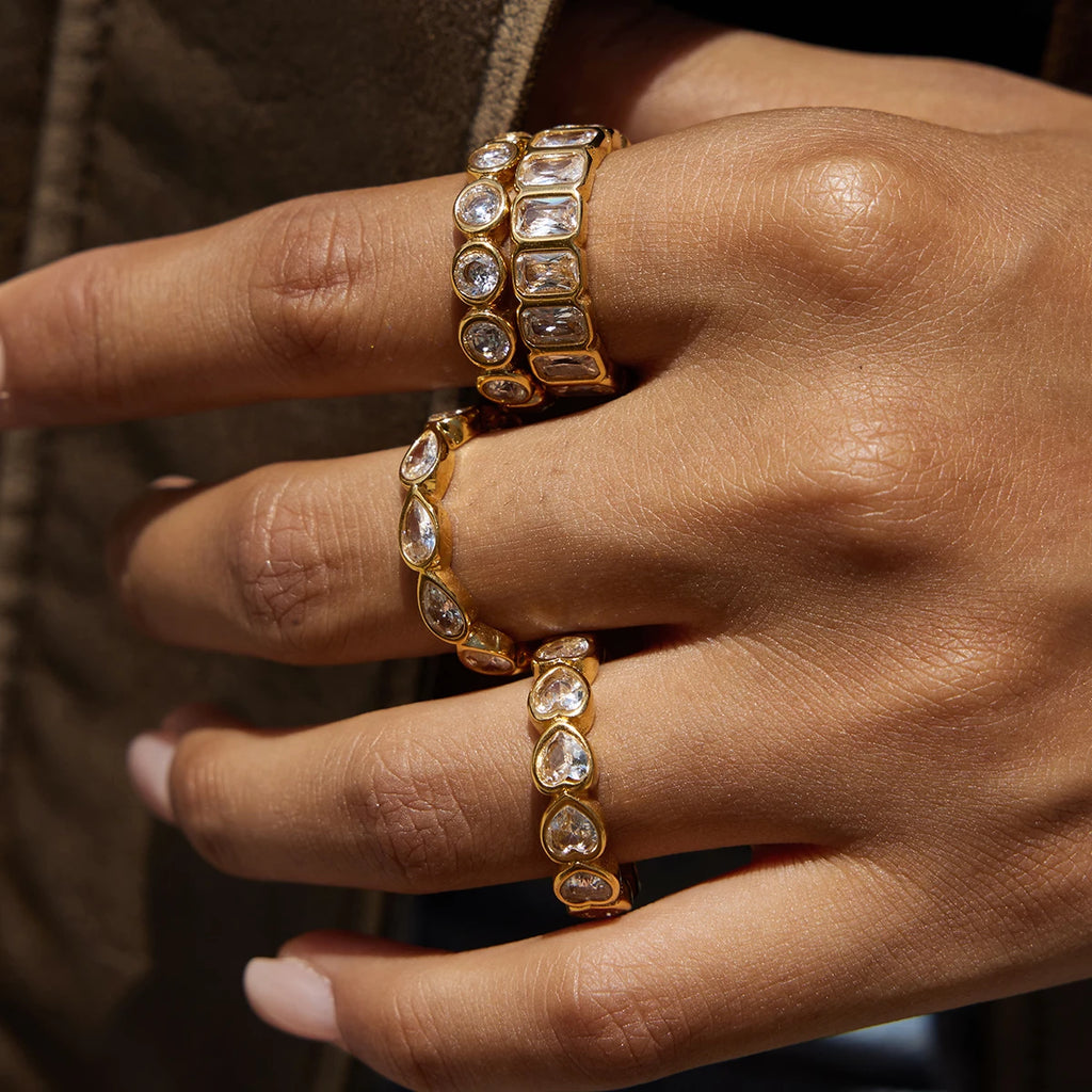 Water Drop shaped Sparkling Ring