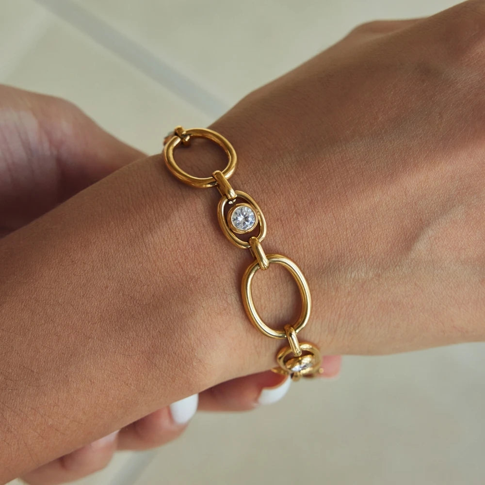 KIKA Classic Zircon Hollow Chain Bracelet For Women Minimalist 18K Gold Plated Stainless Steel Bracelet Fashion Jewelry Gift