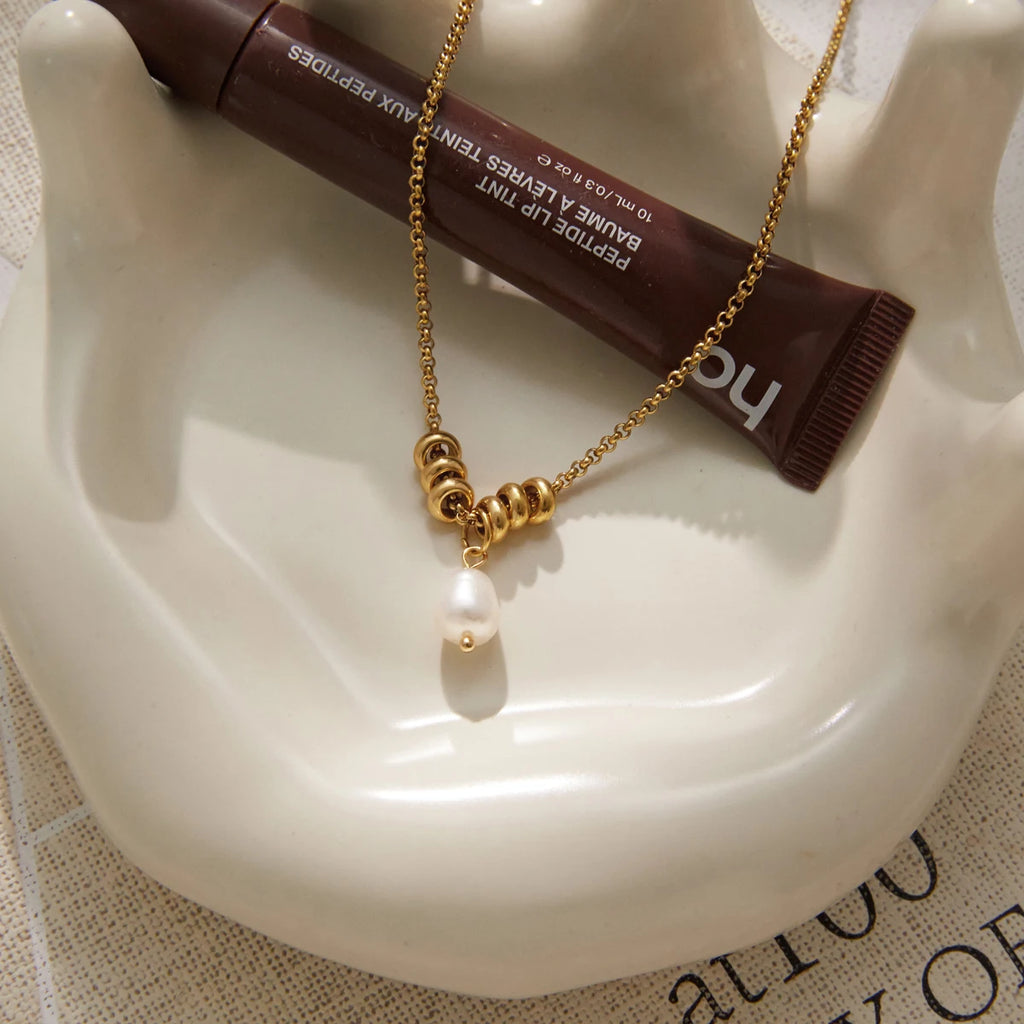 KIKA Elegant Freshwater Pearl Pendant Necklace PVD Gold Plated Stainless Steel 316L