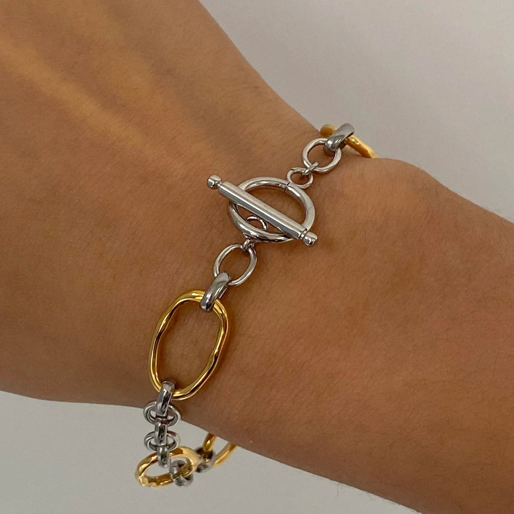 Caitlyn Minimalist Chain Bracelet