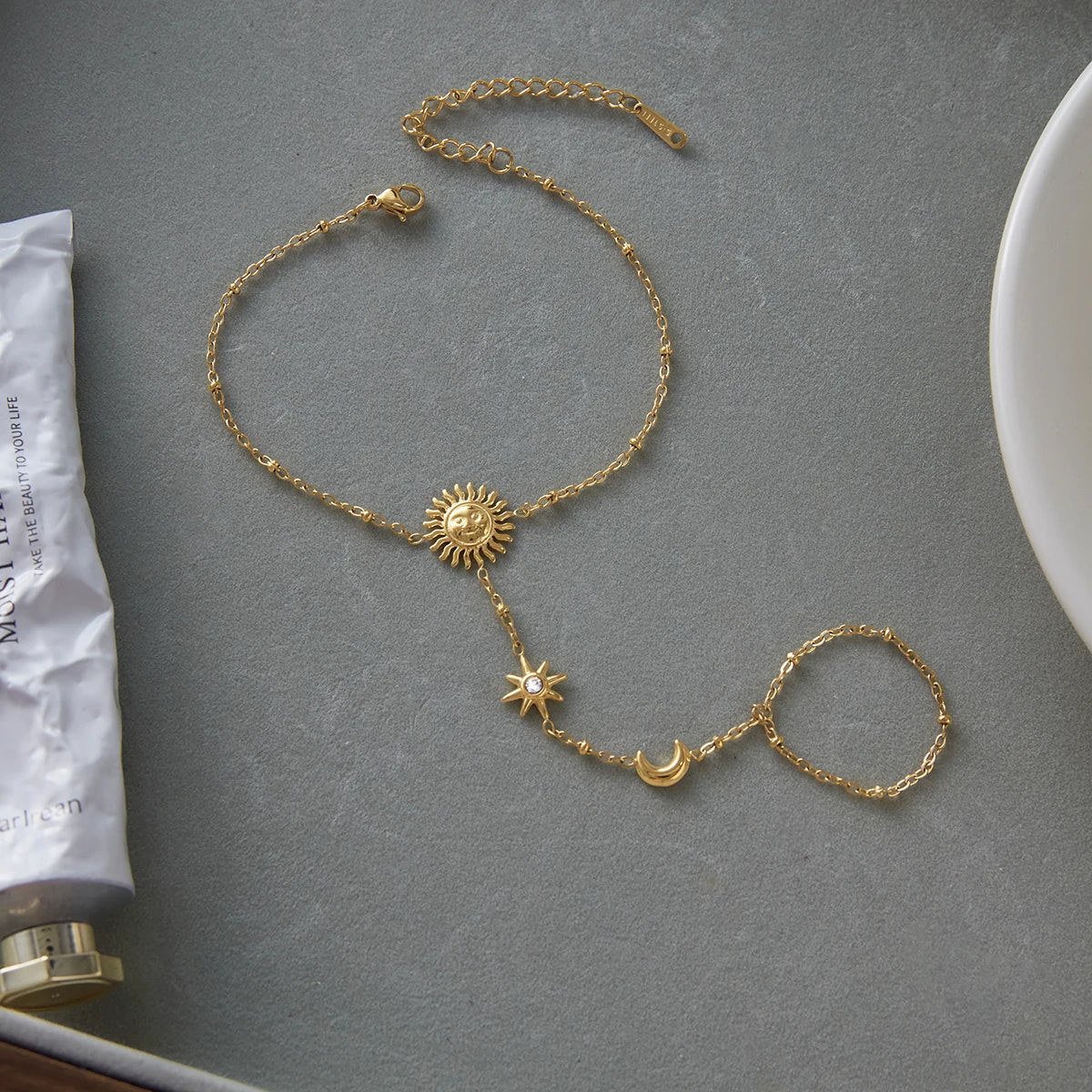 White Water Rhinestone Star Finger Bracelet