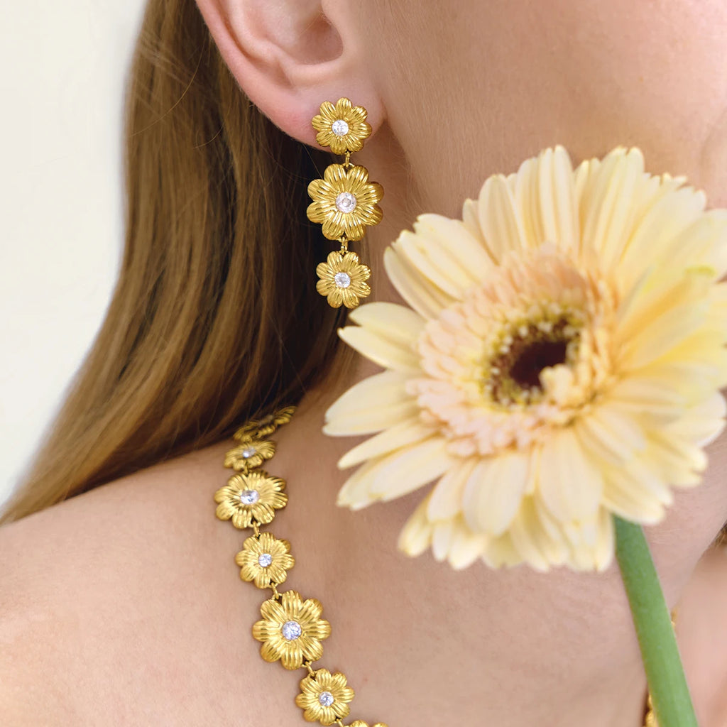 Daisy Flower Necklace Bracelet Earrings With White Zircon Accents