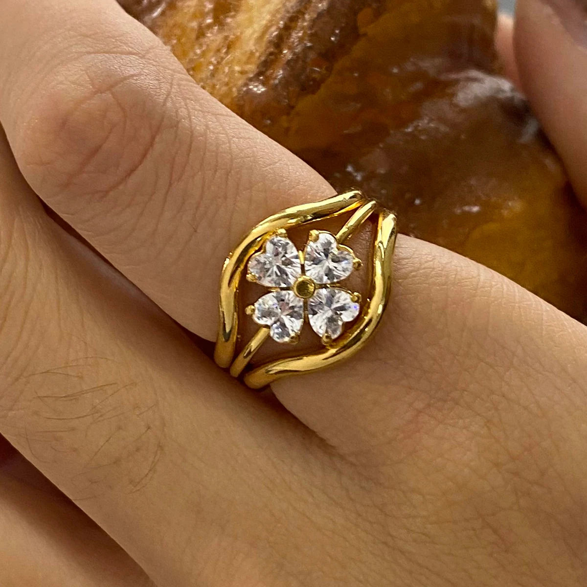 Kika Minimalist Zircon Ribbed Flower Stackable Ring