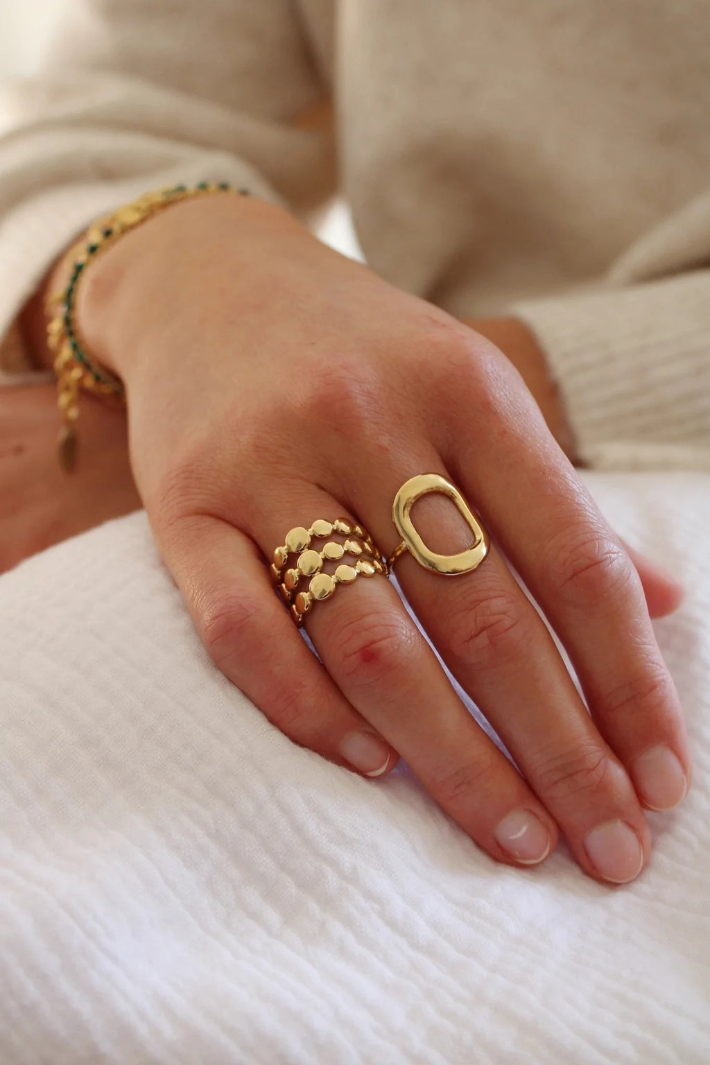 Kika New Trendy Stainless Steel Jewelry Gift Charm 18K Gold Plated Three Layer Line Bead Chain Rings for Women Gift
