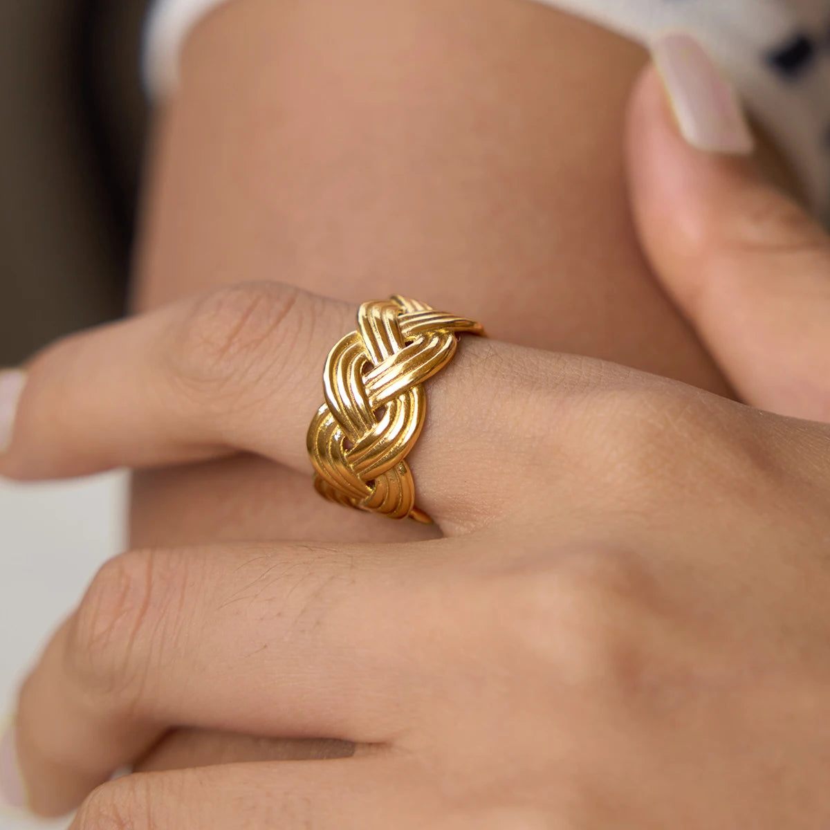 KIKA Classic Twisted Open Rings  PVD Plated Stainless Steel 316L