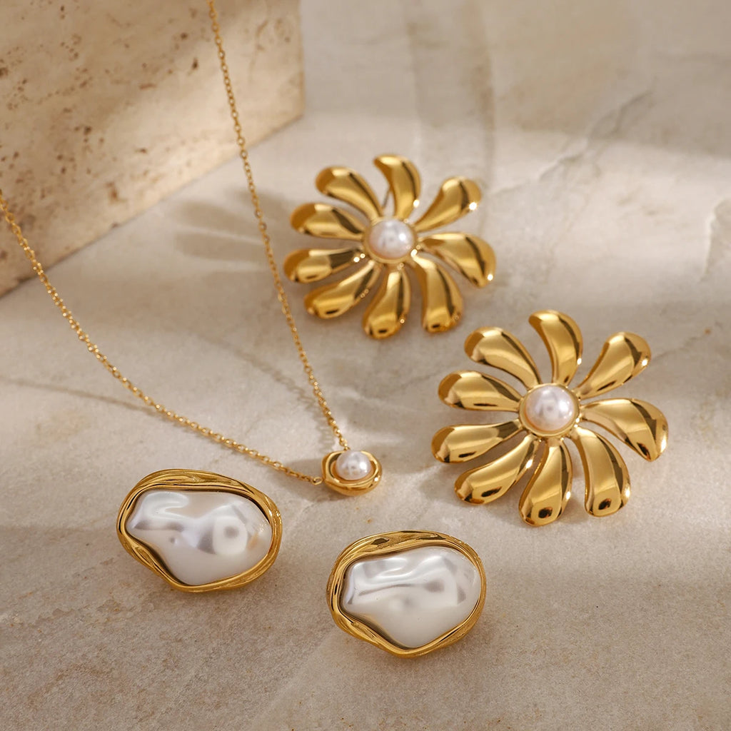Kika Fashion Pearl  Autumn/Winter New Product Matching Clothing Accessories