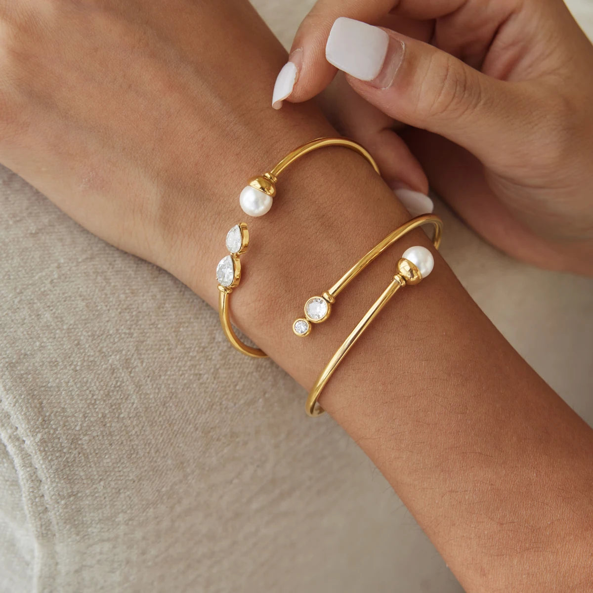 KIKA Imitation Pearl Geometric Zircon Soft Hollow Tube Cuff Bracelet For Women 18K Gold Plated Stainless Steel Bangle Jewelry