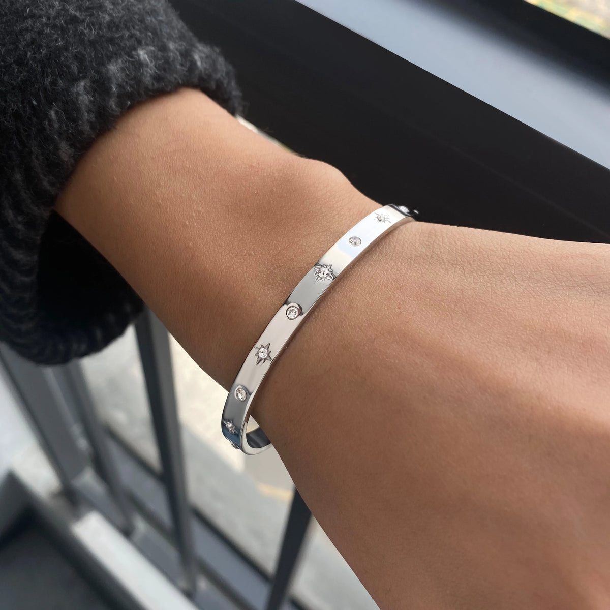 KIKA Minimalist Hammer Pattern Adjustable Bracelet Stainless Steel 316L Serpentine Chain Blade Chain Stackable