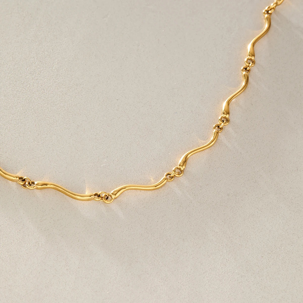 KIKA Classic Wave Shape Chain Necklace For Women Minimalist 18K Gold PVD Plated Stainless Steel Necklace Fashion Jewelry Gift