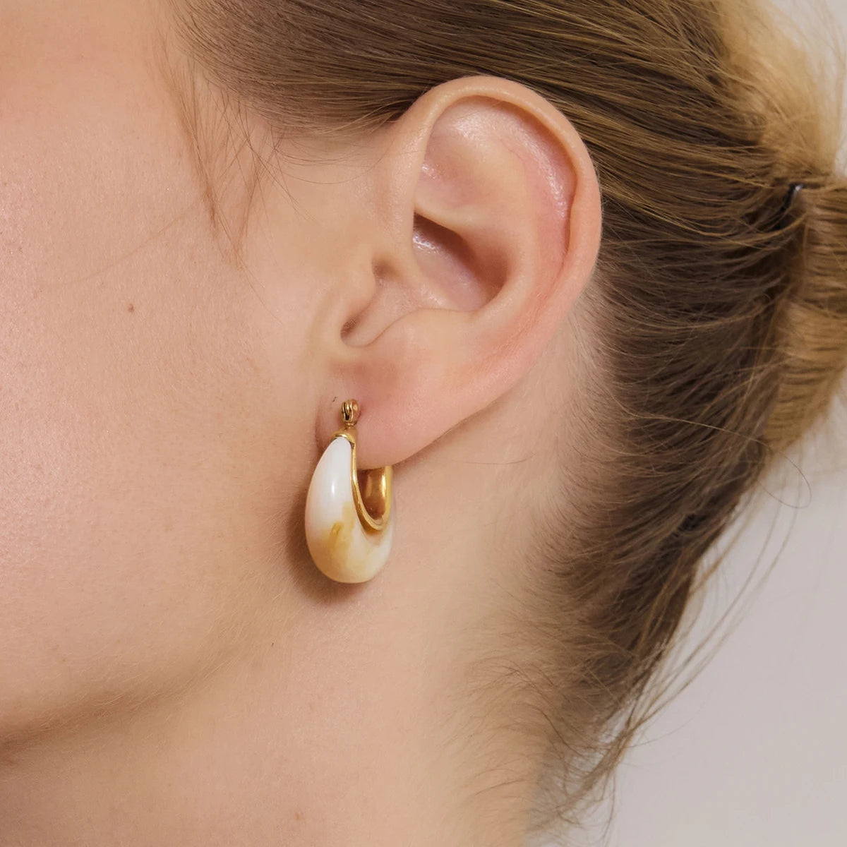 KIKA Vintage Chunky U Shape Resin Clip Earrings For Women 18K Gold PVD Plated Stainless Steel 316L