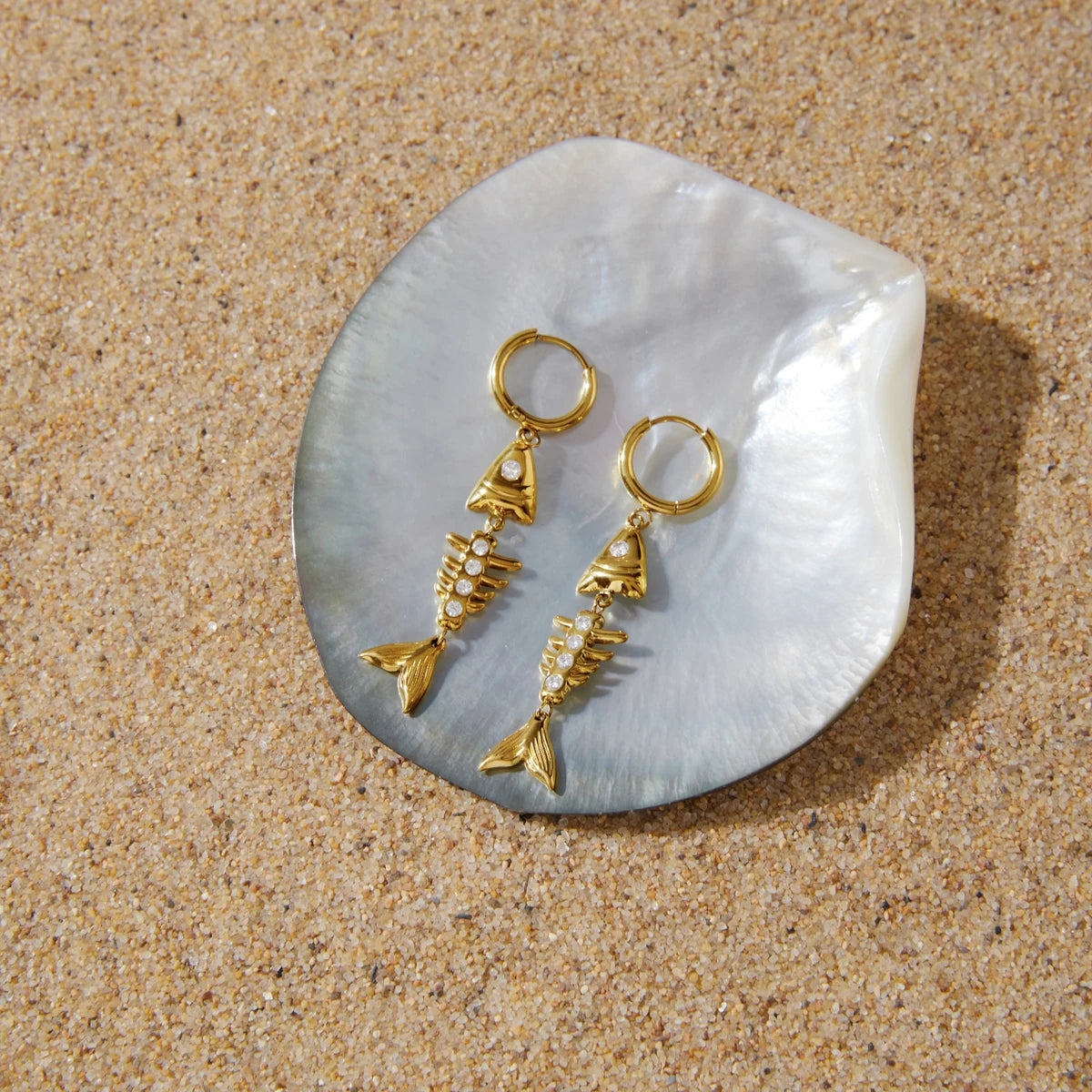 Kika Delicate White Zircon Fish Bone Pendant Earrings