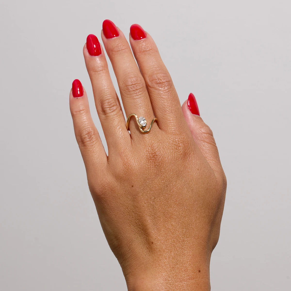 Kika Simple Classic 18K Gold Color Plated Stainless Steel Oval Zircon Line Ring