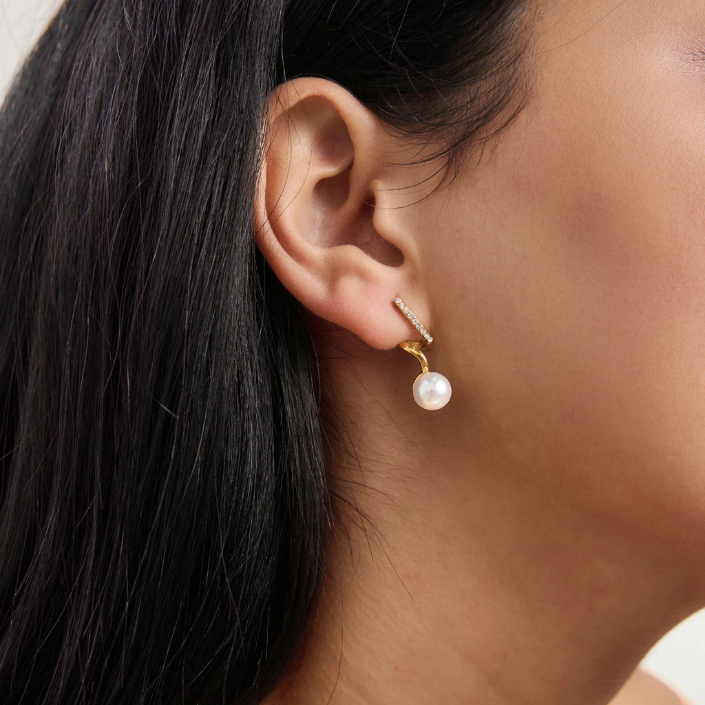 KIKA Elegant Imitation Pearl Spiral Stud Earrings For Women 18K Gold PVD Plated Stainless Steel Earrings Fashion Jewelry Gift