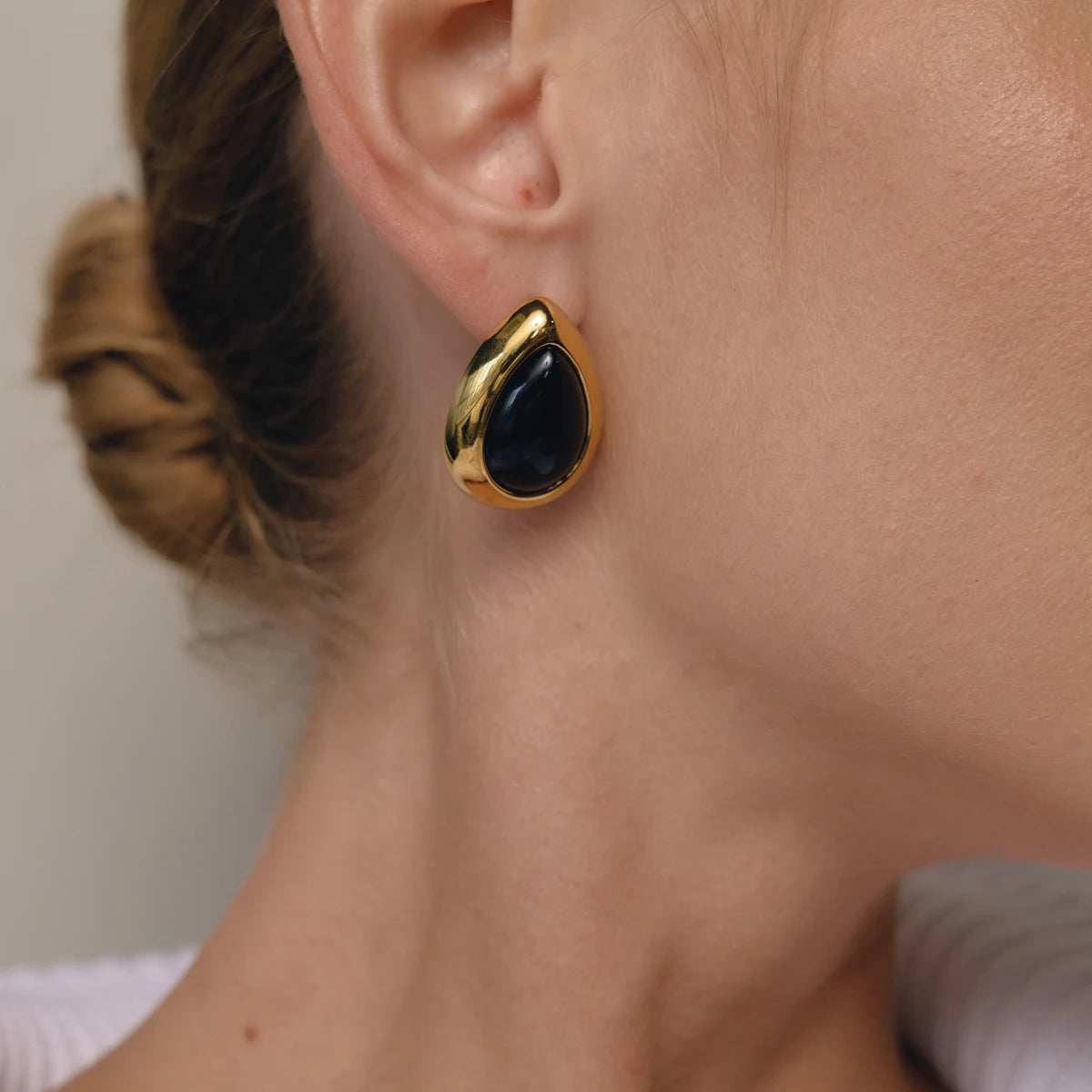 KIKA Vintage Water Drop Resin Earrings For Women Minimalist 18K Gold PVD Plated Stainless Steel Earrings Fashion Jewelry Gift