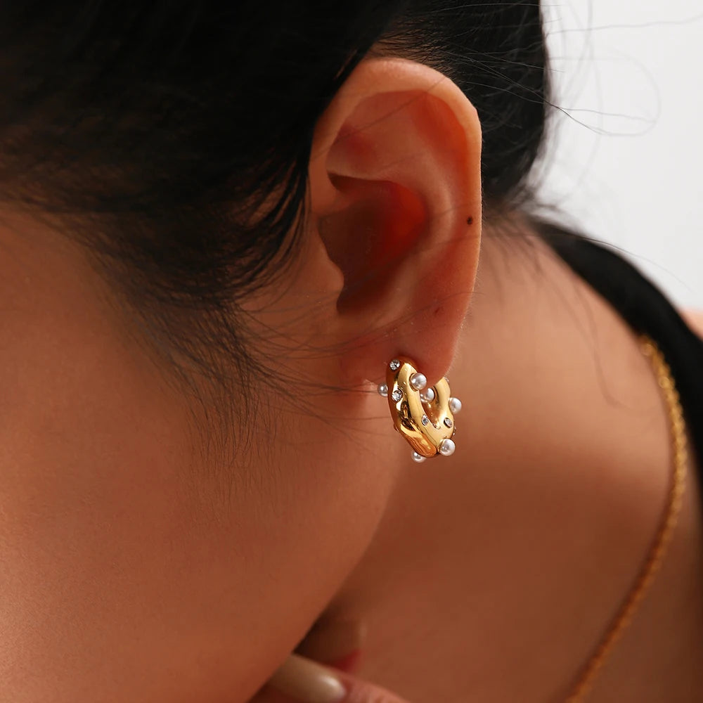 KIKA Shaped Hammer Shiny Zircon CC Shape Hoop Earrings For Women 18K Gold PVD Plated Stainless Steel 316L