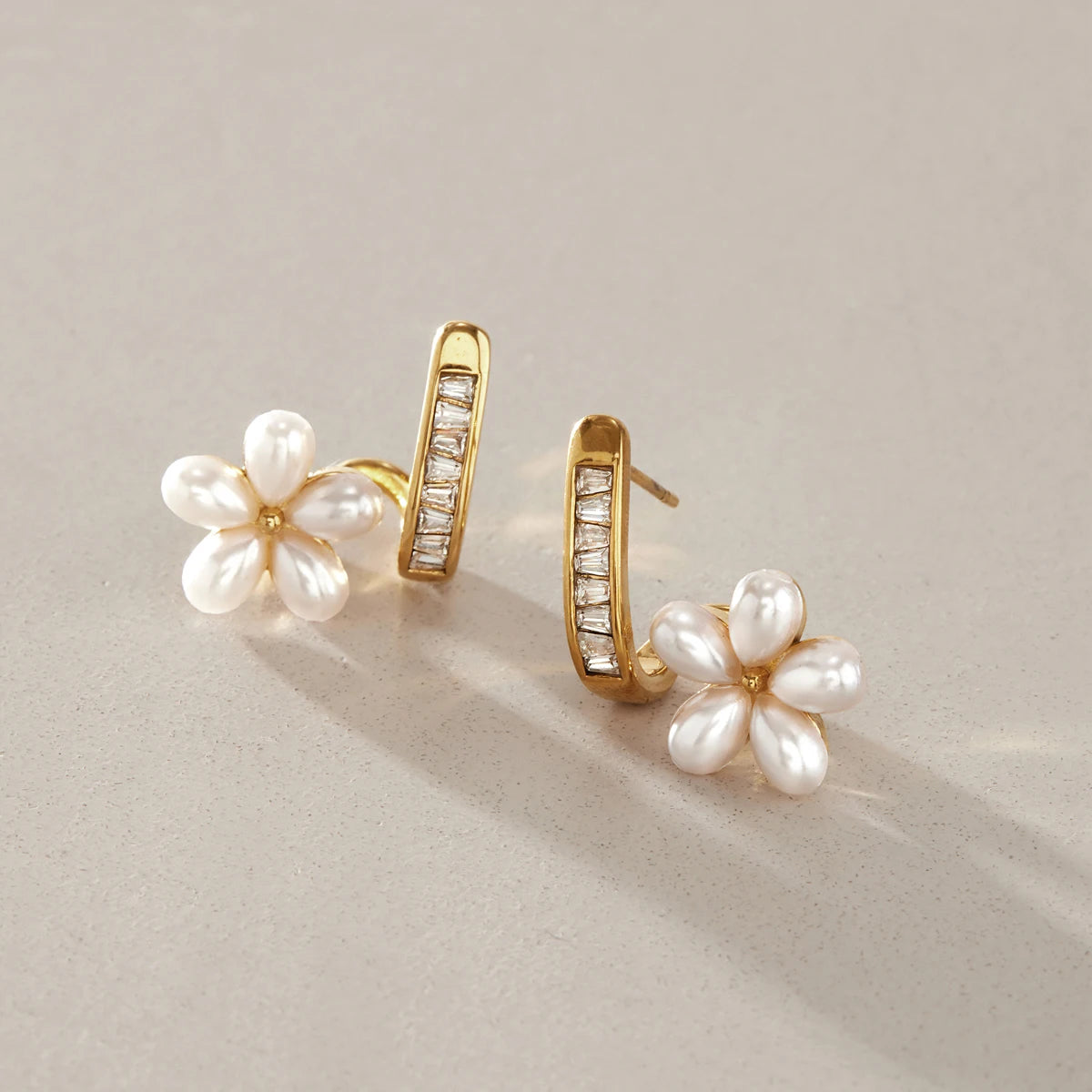 KIKA Elegant Resin Pearl Stud Earrings  18K Gold PVD Plated Stainless Steel 316L