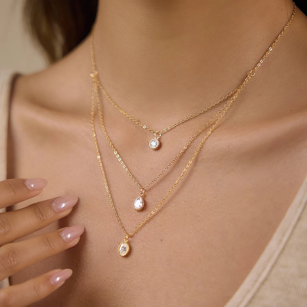 Kika Multi-Layered O-Shaped Chain Necklace