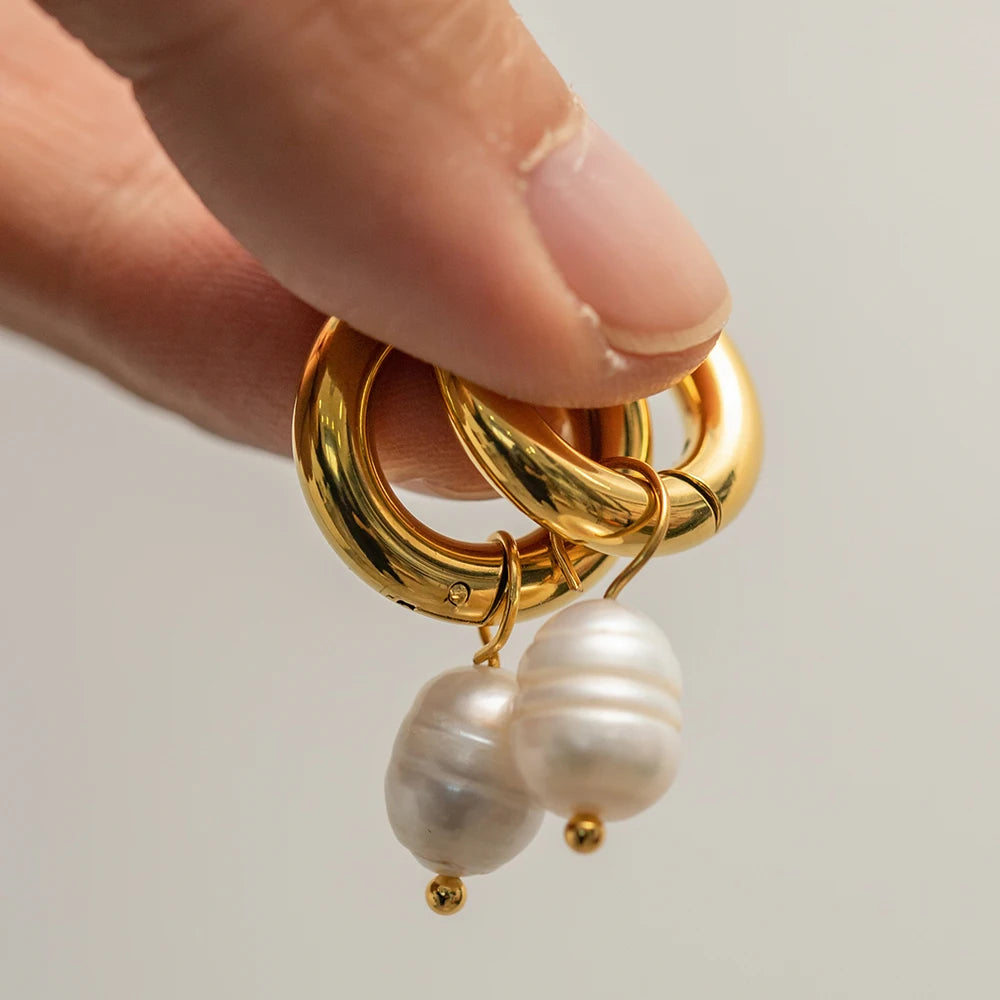 KIKA 316L Stainless Steel 316L Natural Pearl Hoop Earrings Trendy Metalic Golden Geometric