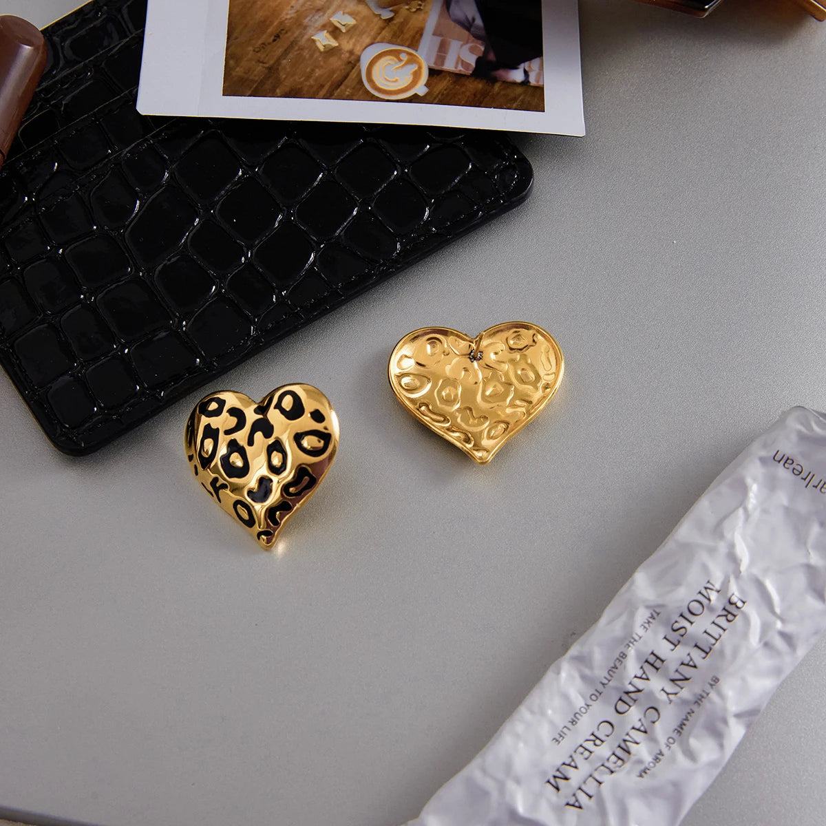 Kika Vintage Black Oil Drop Leopard Heart Ear Studs