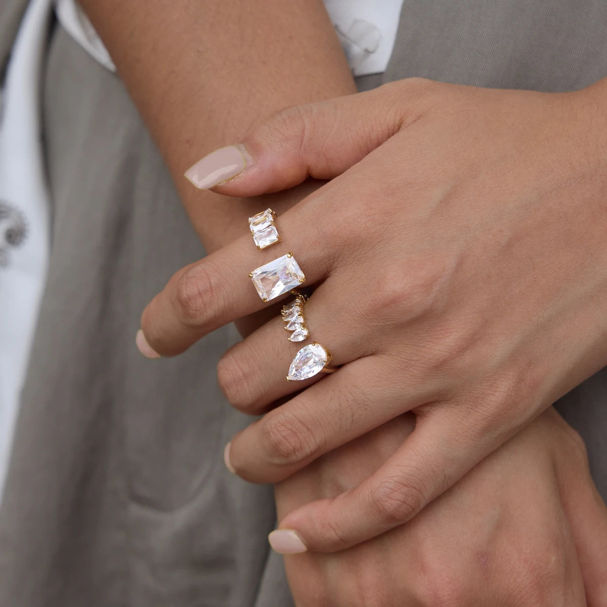 Kika Delicate Geometric Zircon Open Rings