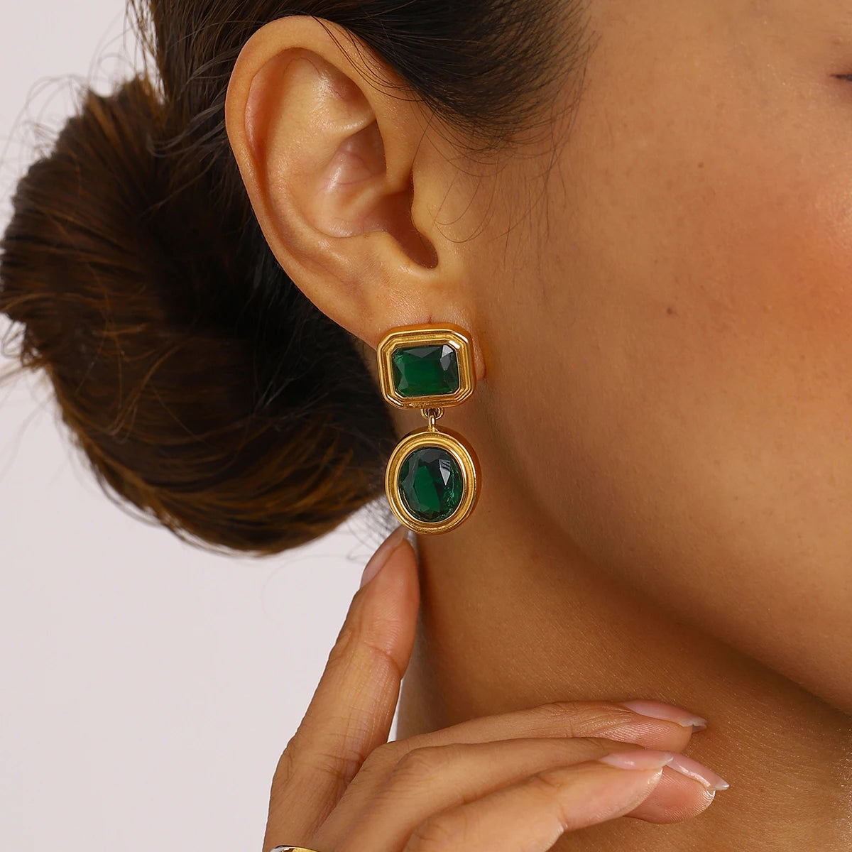 Retro Green Color Zircon Geometric Earrings