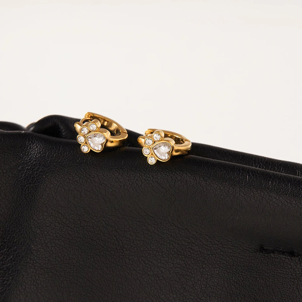 Classic Cat Claw Shape Hoop Earrings