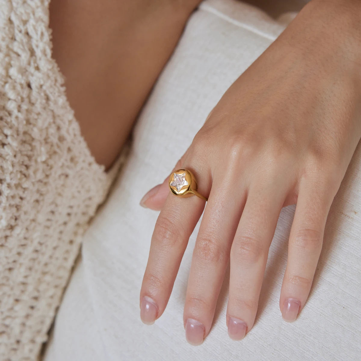 KIKA Classic Star Shape Zircon Rings For Women Minimalist 18K Gold PVD Plated Stainless Steel Rings Party Fashion Jewelry Gift
