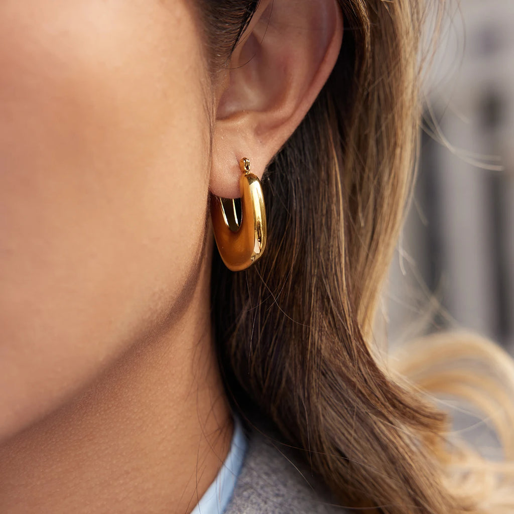 Classic Smooth Geometry U-Shaped Earrings
