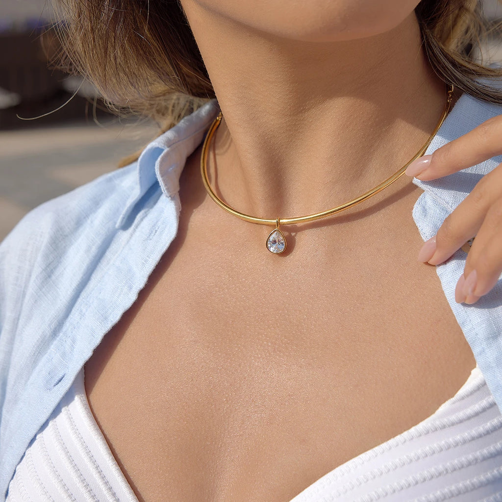 Classic Gold Color Geometric White Zircon Choker Necklace