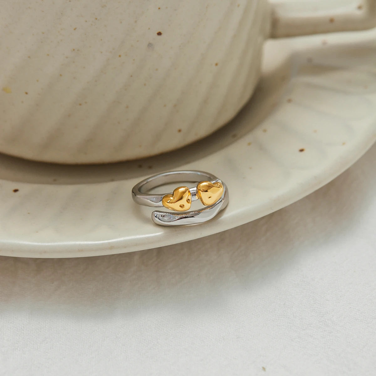Minimalist Stainless Steel Two tone Line Heart Shaped Ring