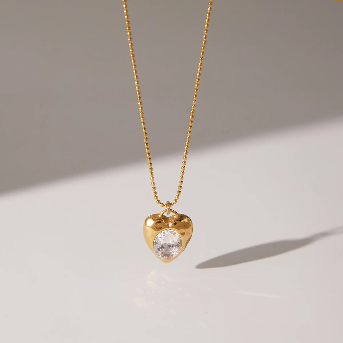 Classic Shaped Zircon Heart-Shaped Pendant Necklace