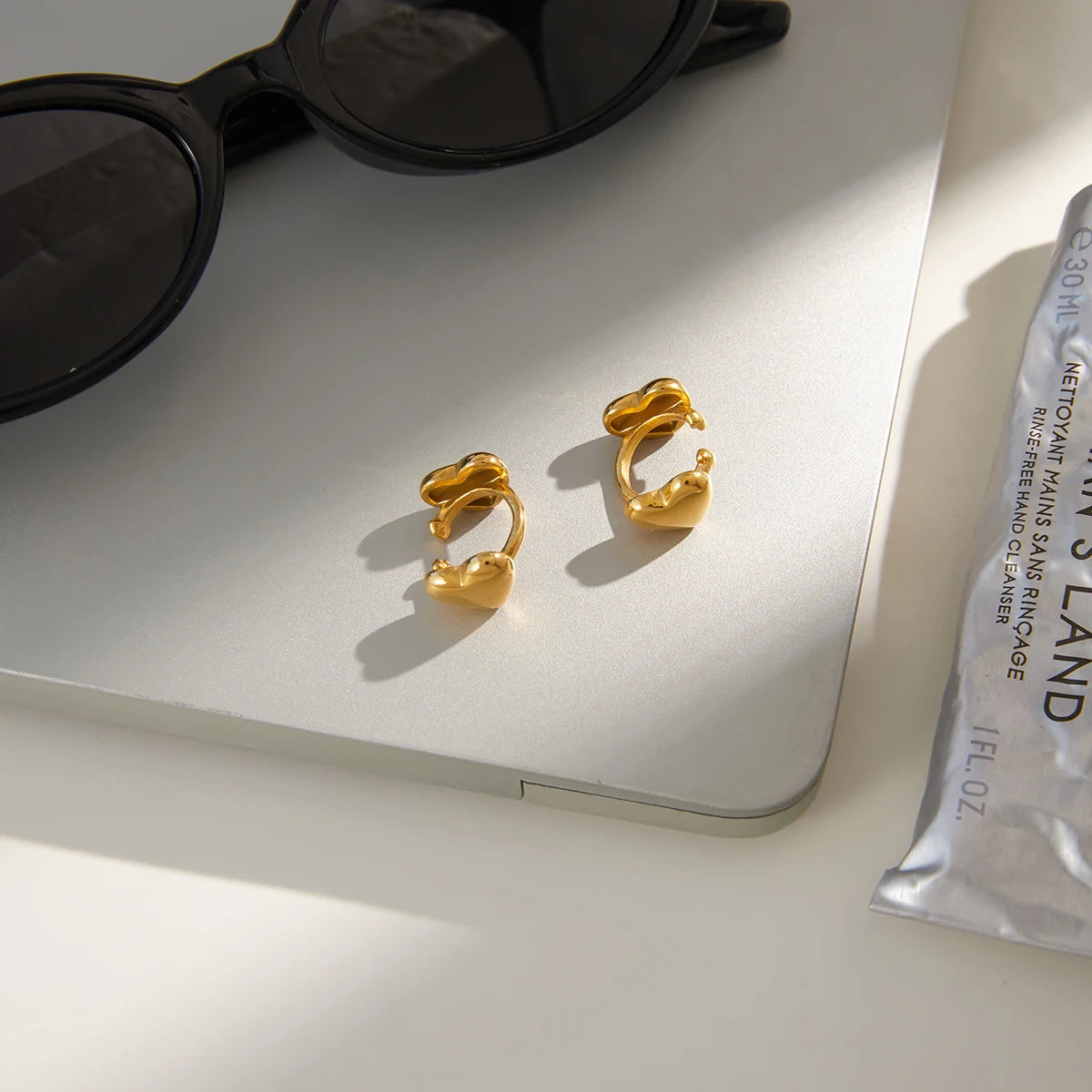 KIKA Classic PVD Plated Gold Heart Shape Ear Clip  Stainless Steel 316L