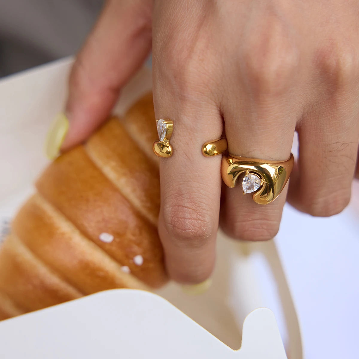 kika Classic Water Drop Zircon Open Rings
