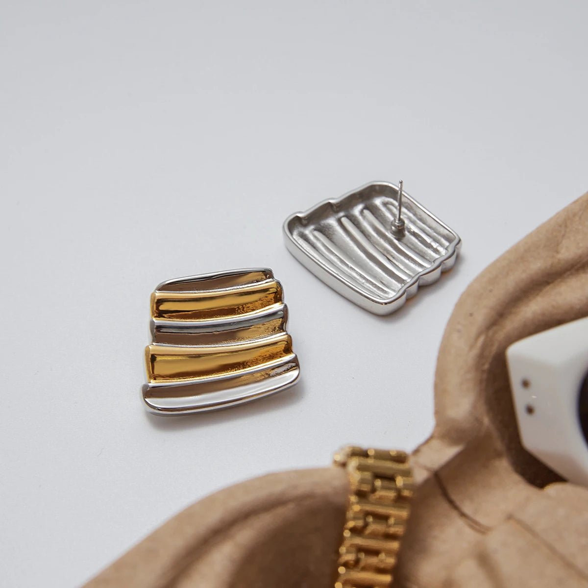 Kika Minimalist Two Tone Striped Geometric Earrings