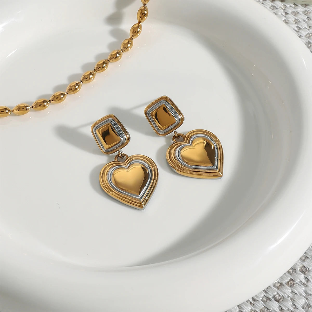 Kika Fashion Two Tone Heard Drop Earrings