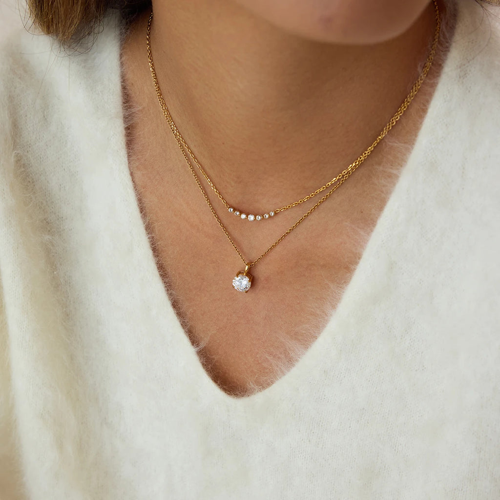 Kika White Water Droplet Zircon Necklace