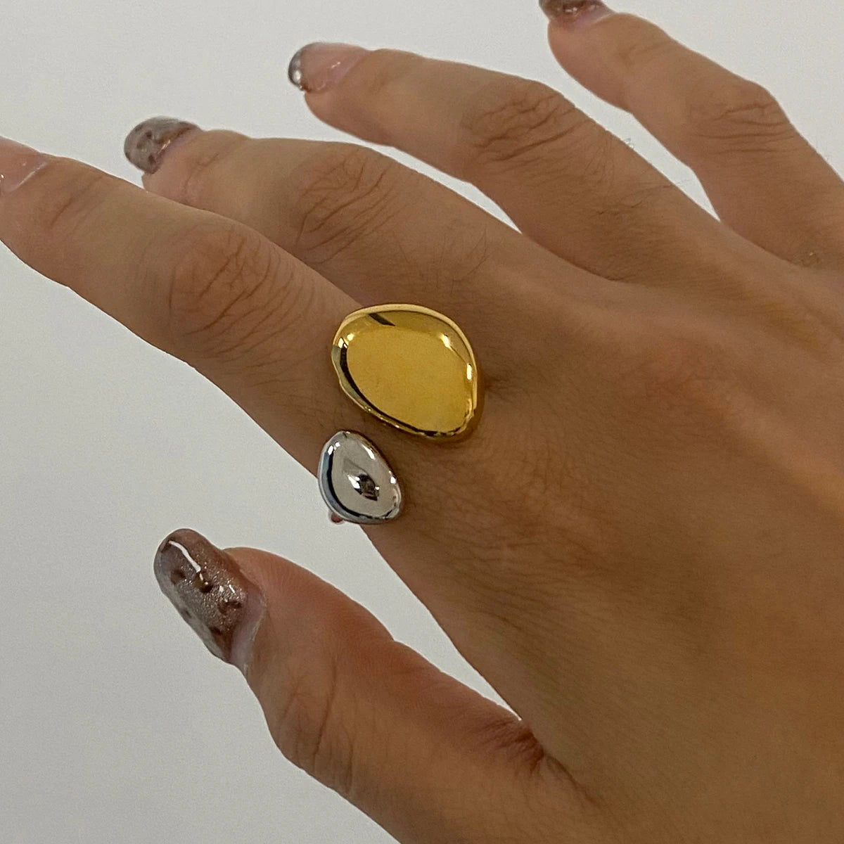 Kika Stainless Steel Minimalist Oval Irregular Ring