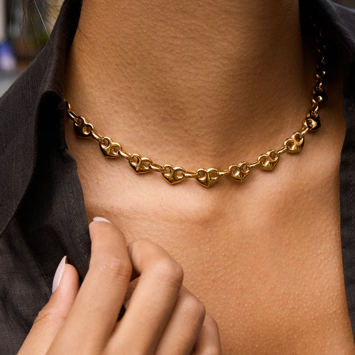 Classic 18K Gold Color Plated Stainless Steel Heart-Shaped Buckle Necklace
