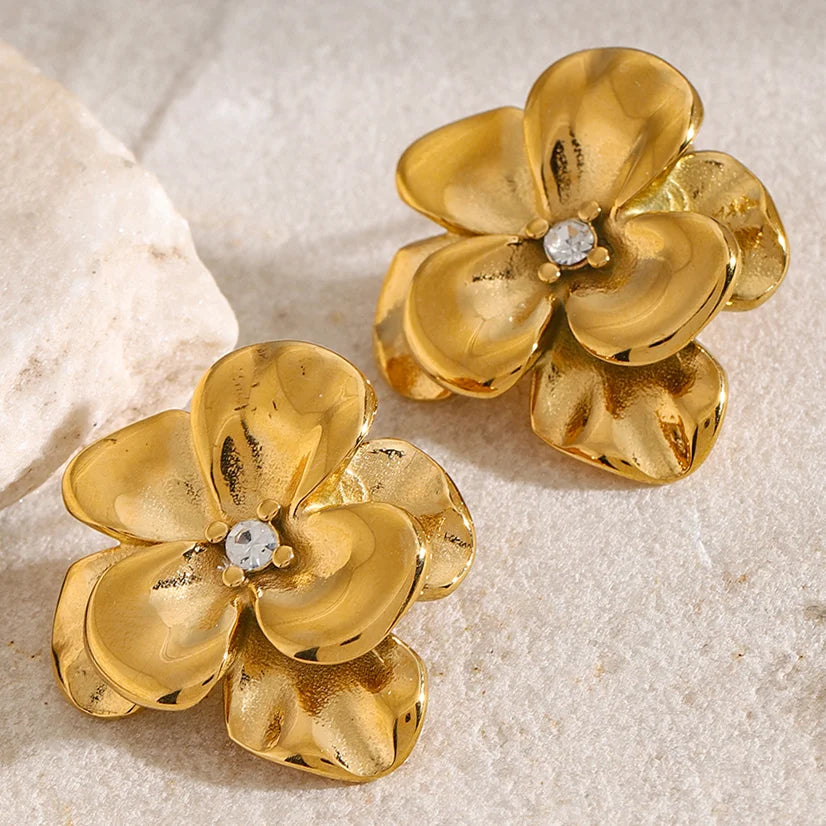 Kika Flower Glossy Charm Stud Earrings Exquisite Ear