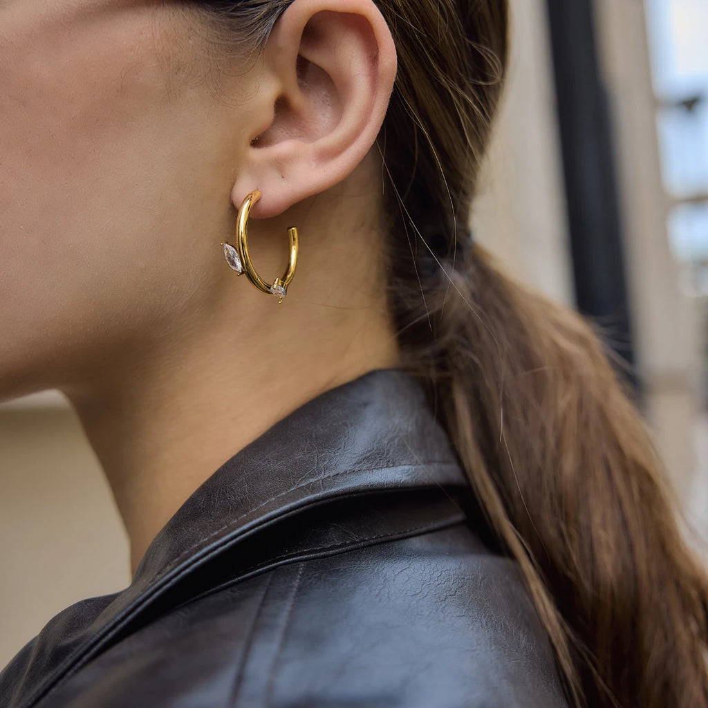 Kika Delicate Zircon C Shape Stud Earrings Minimalist 18K Gold Plated Stainless Steel Earrings 316L