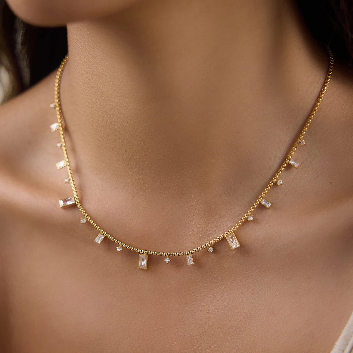 Kika Classic Rectangle Round Clear Zircons Bead Chain Necklace