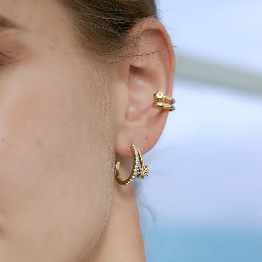 Kika Delicate C-Shaped Stud Earrings