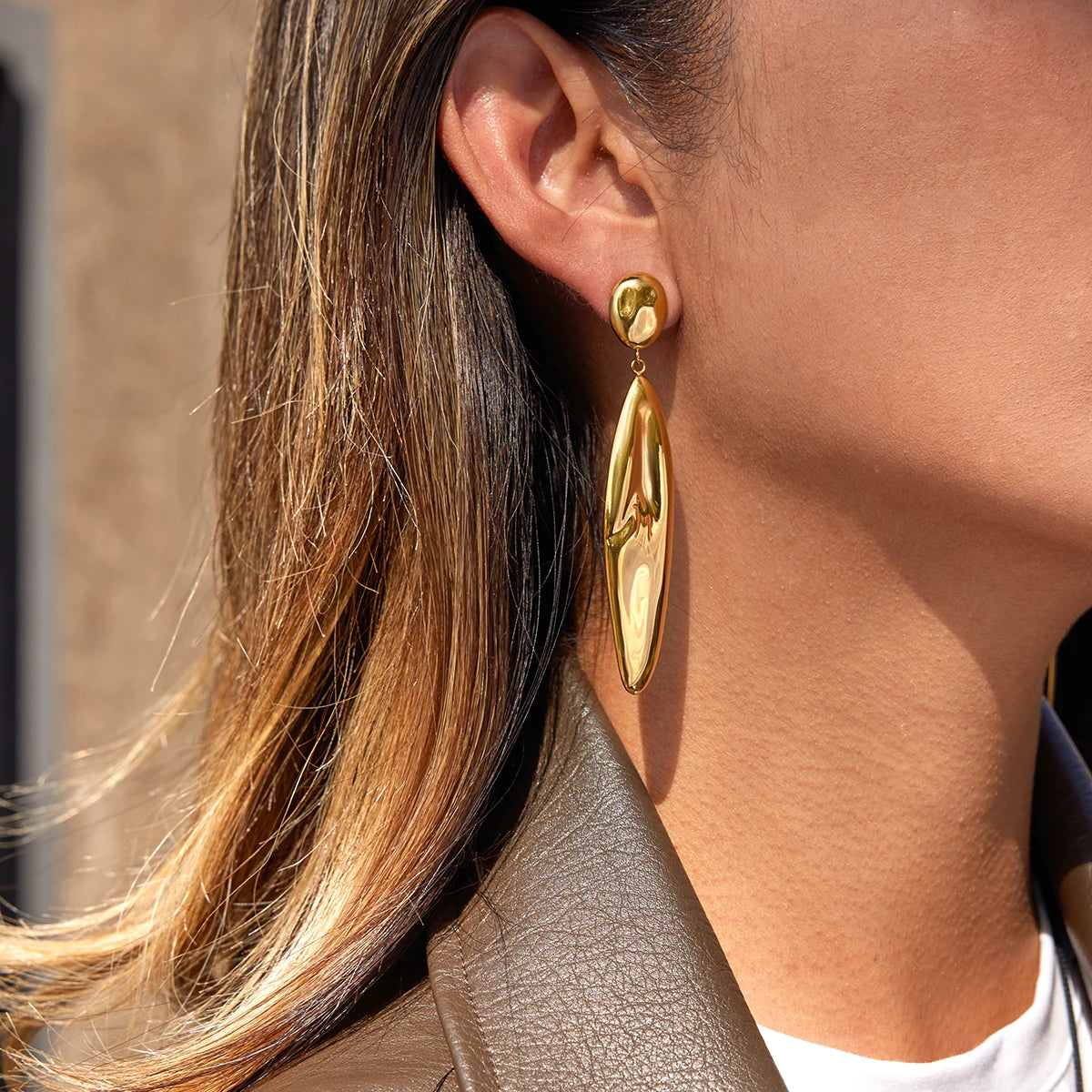 Hammer Shaped Droplet Irregular Geometric Earring